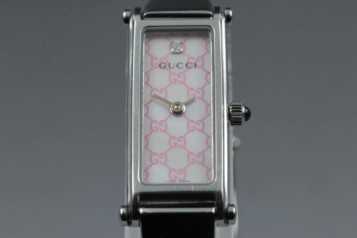 GUCCI 1500L Womens Quartz Watch Silver 1P Diamond Shell Pink Dial [Near MINT]