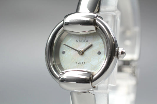 Gucci 1400L Womens Quartz Watch Silver 25mm Shell Dial From JAPAN [Near MINT]