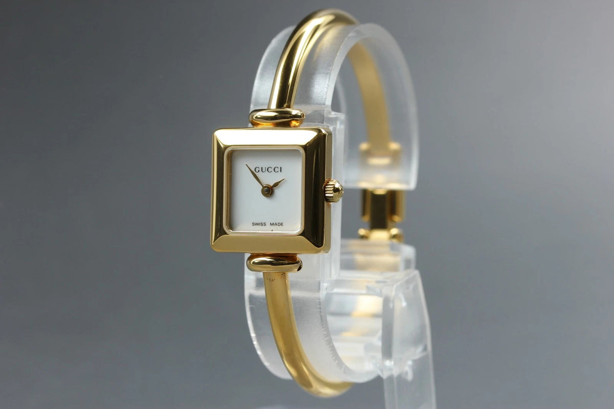 Gucci 1900L 20mm Womens Quartz Watch Gold White Dial [Near MINT w/ Case]