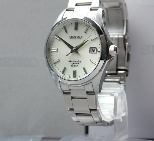 Seiko 4R35-03X0 40mm Mens Automatic Watch SZSB011 Silver Dial [Near MINT w/ Box]