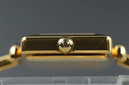 Gucci 1900L 20mm Womens Quartz Watch Gold White Dial [Near MINT w/ Case]