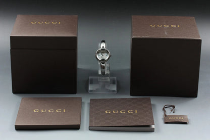 Gucci 1400L Womens Quartz Watch Silver 25mm Shell Dial [Near MINT w/ Case]