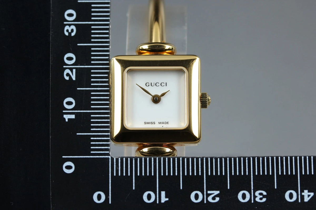 Gucci 1900L 20mm Womens Quartz Watch Gold White Dial [Near MINT w/ Case]